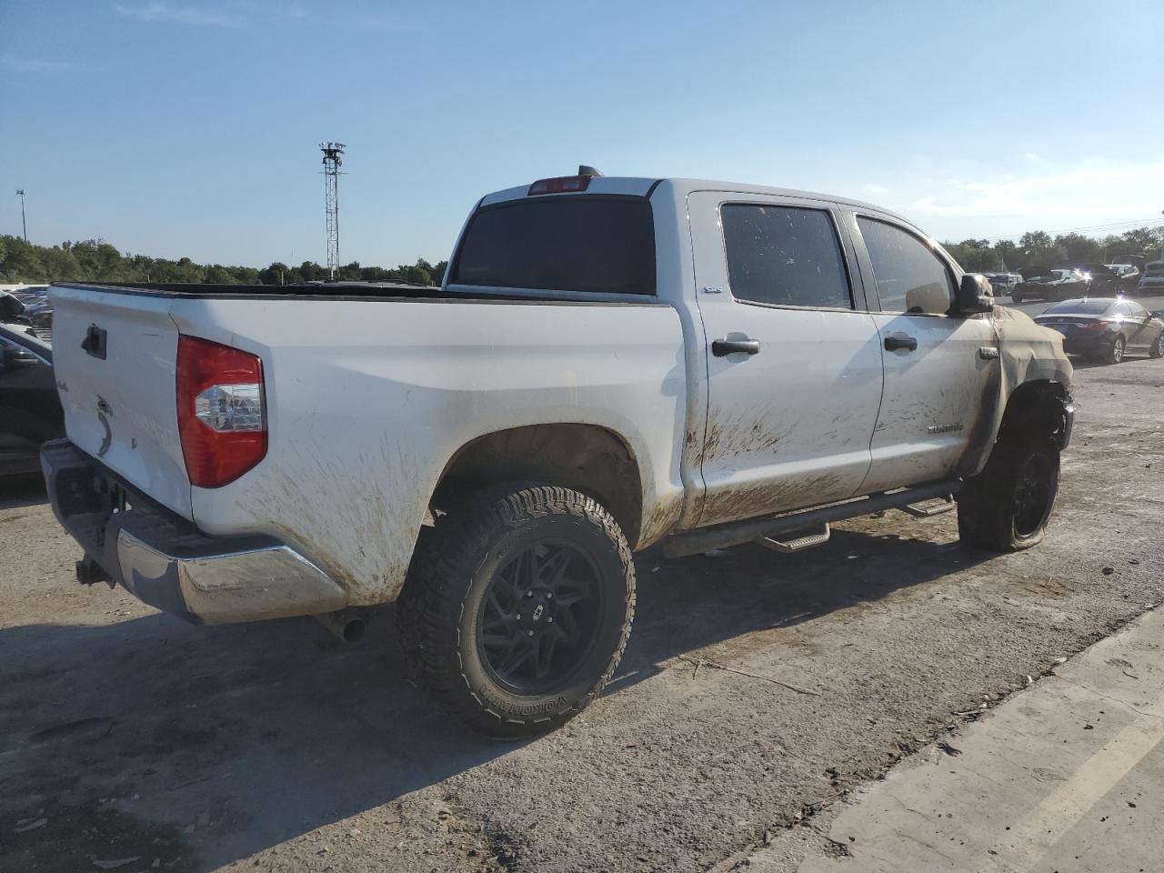 Auction sale of the 2021 TOYOTA TUNDRA , vin: 5TFDY5F18MX957206, lot number: 69319704