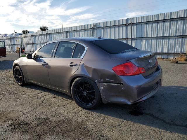 INFINITI G37 2013 Коричневий