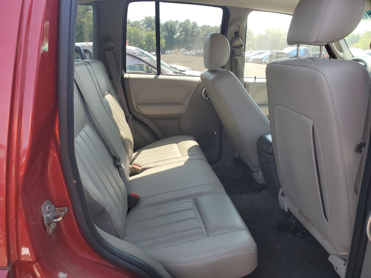1J8GL58K86W275655 2006 Jeep Liberty Limited