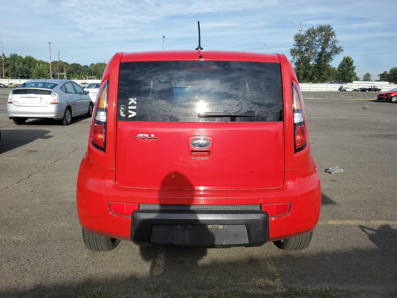 KNDJT2A29A7143769 2010 Kia Soul +