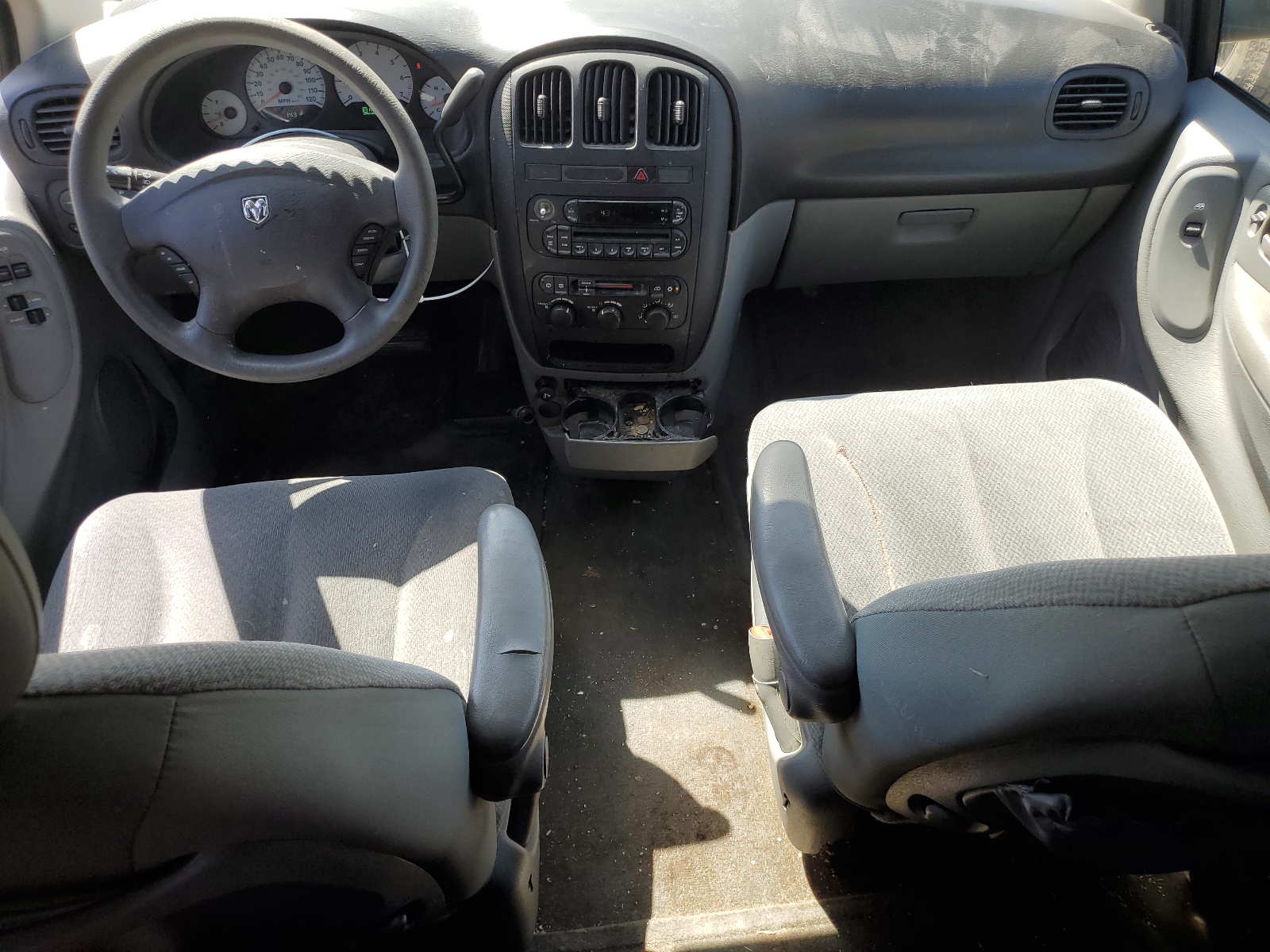 1D4GP24R25B292263 2005 Dodge Grand Caravan Se