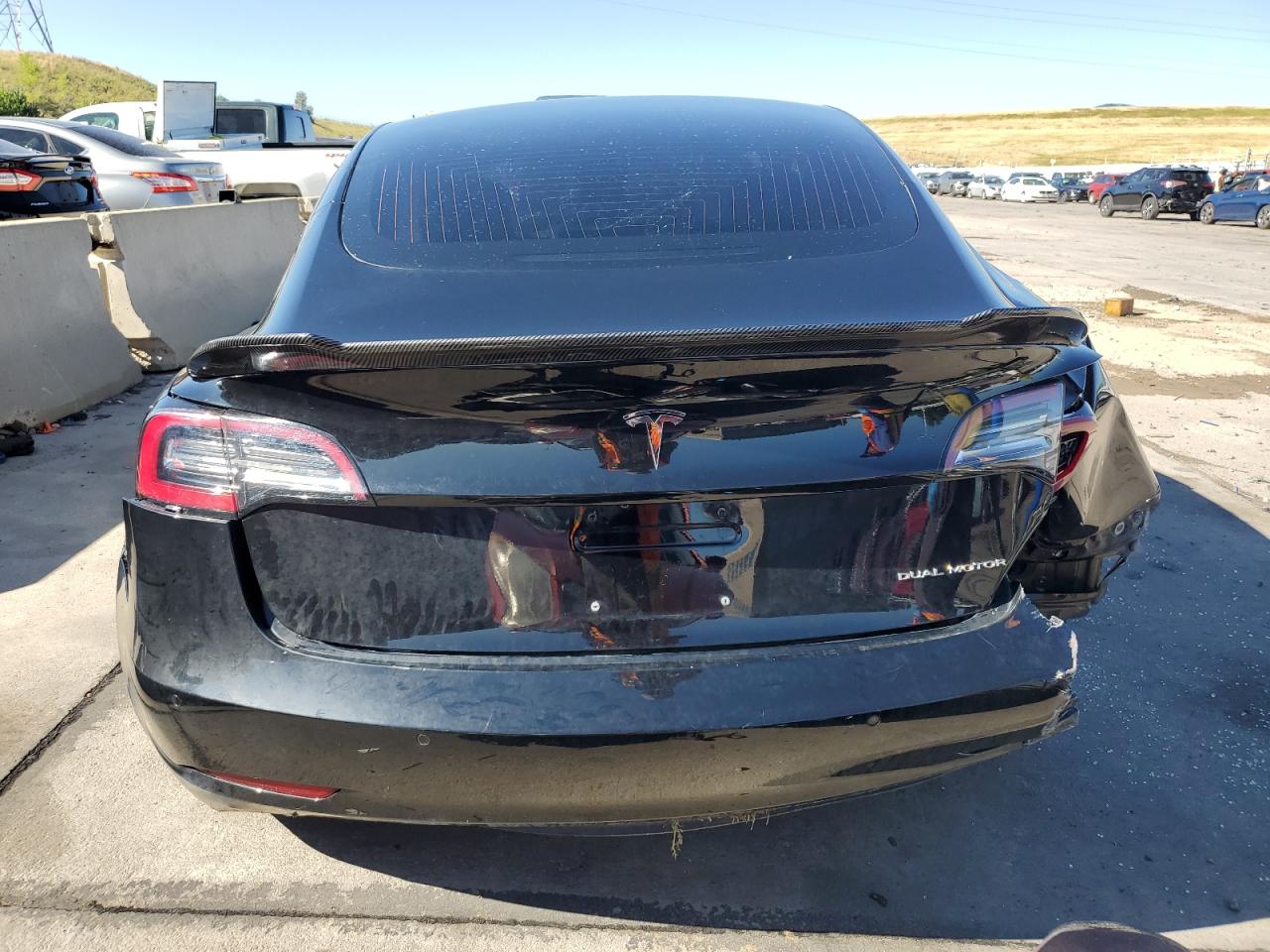 2018 Tesla Model 3 VIN: 5YJ3E1EB2JF113031 Lot: 67194604