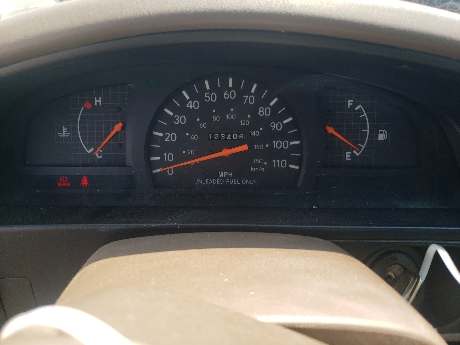 4TANL42N9YZ587511 2000 Toyota Tacoma