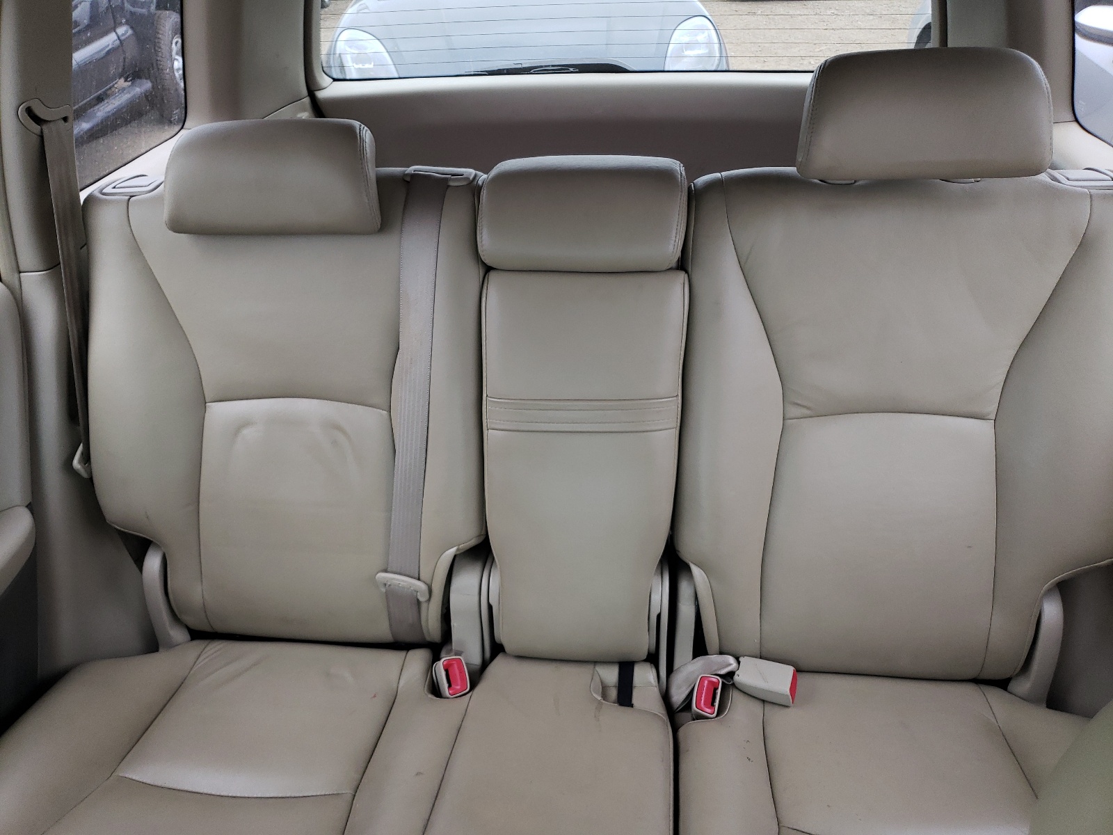 JTEGP21AX50060965 2005 Toyota Highlander Limited