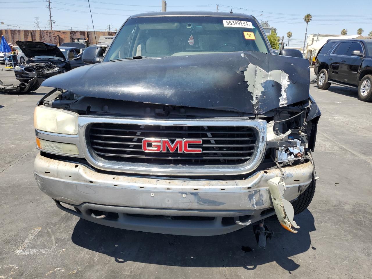 2002 GMC Yukon - Image 5