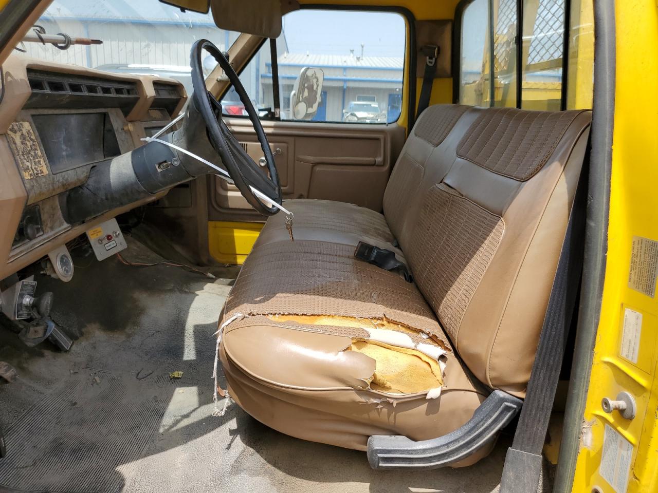 1986 Ford F350 VIN: 1FDKF3716GKB30530 Lot: 65957234