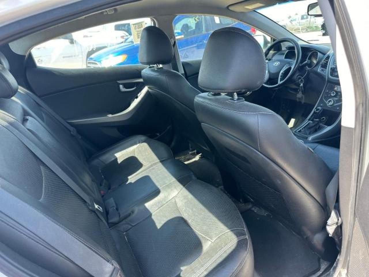 2015 Hyundai Elantra Se VIN: 5NPDH4AE9FH637055 Lot: 67957404