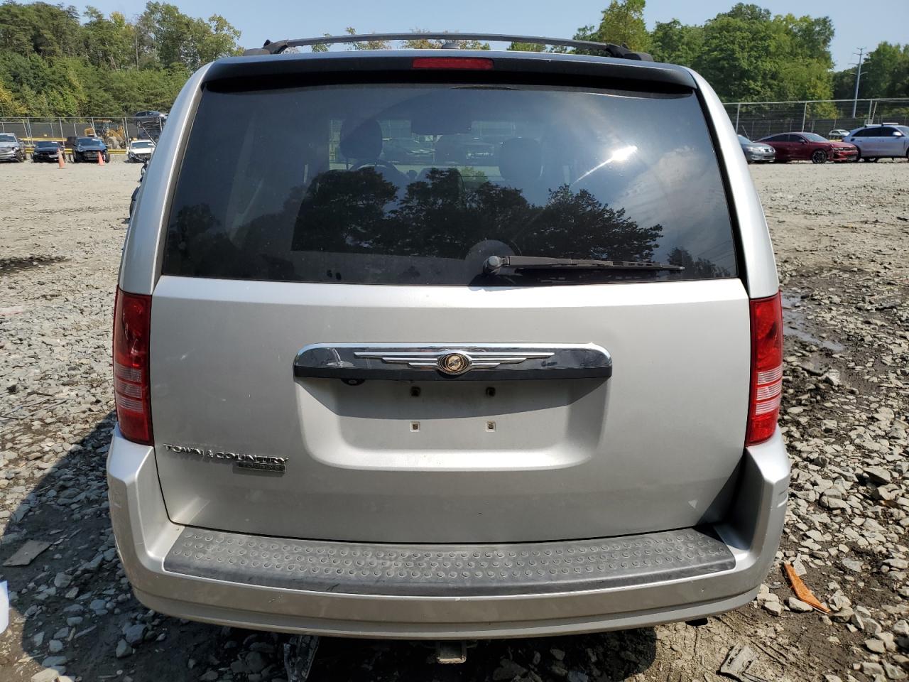 2A8HR54P78R118859 2008 Chrysler Town & Country Touring