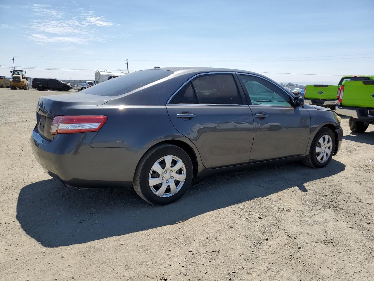 2010 Toyota Camry - Image 3