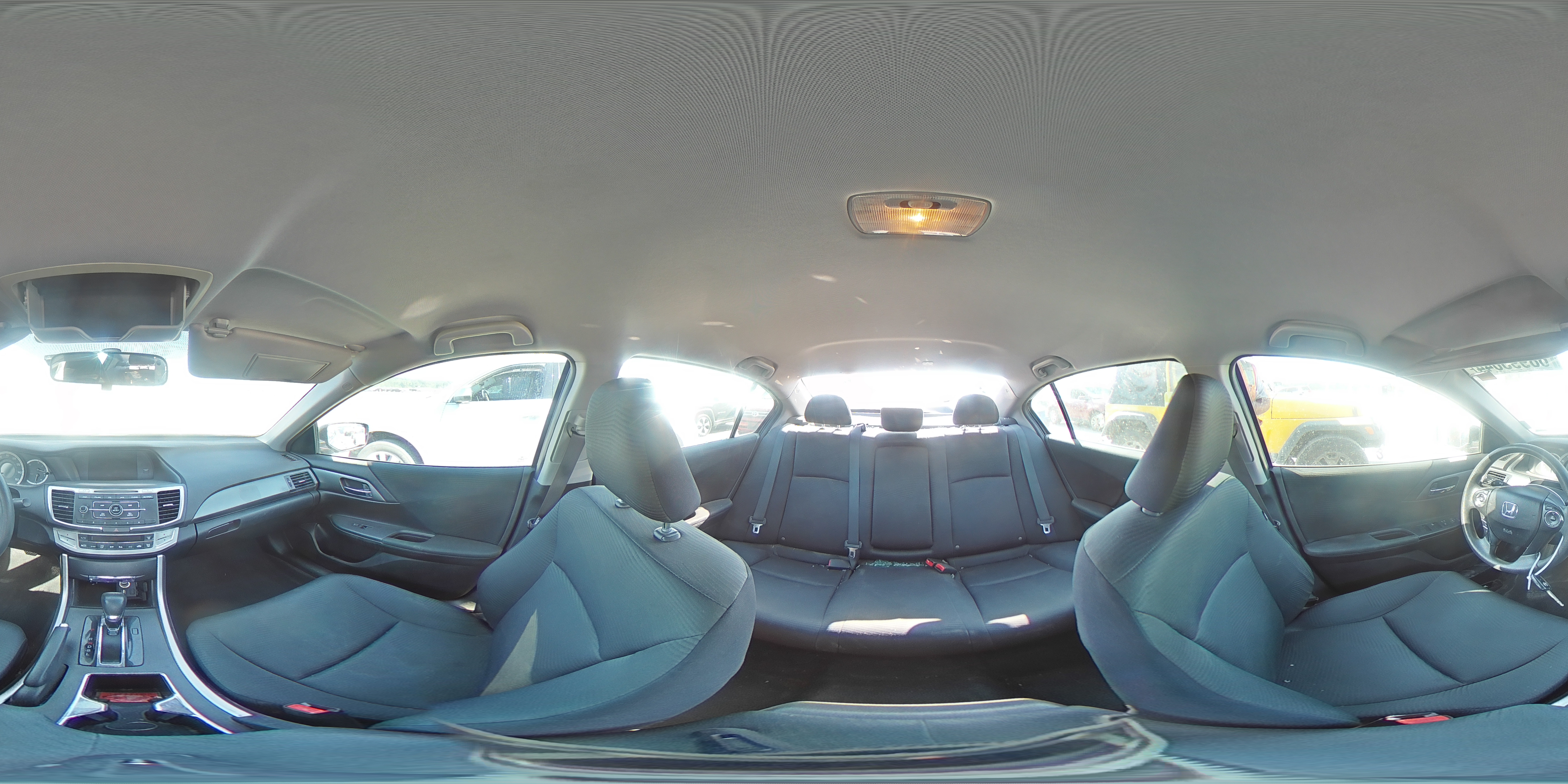 2015 Honda Accord - Image 13