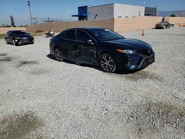 JTNB11HK8J3018064 2018 Toyota Camry L