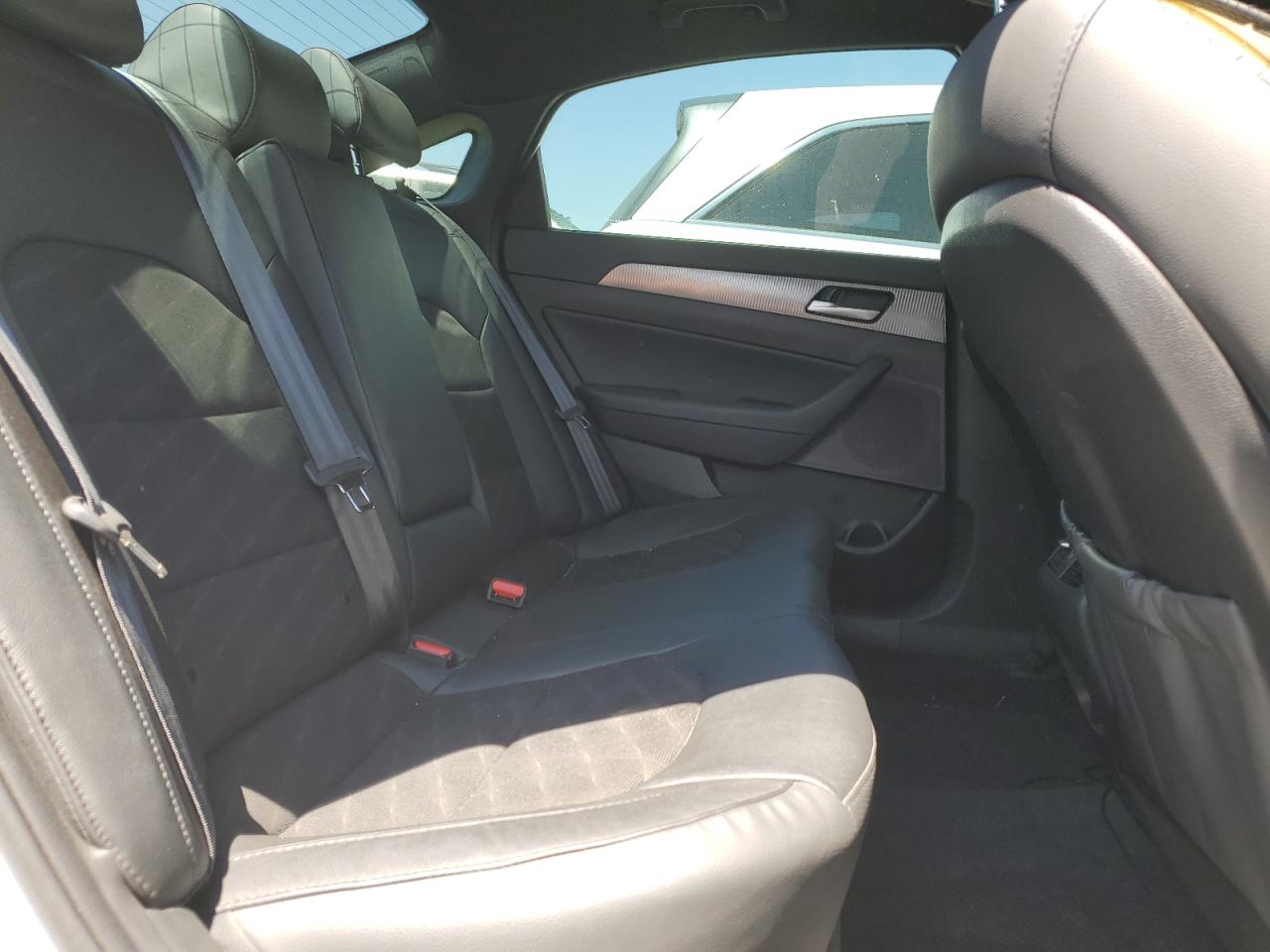 2018 Hyundai Sonata Sport VIN: 5NPE34AF4JH710966 Lot: 66129774