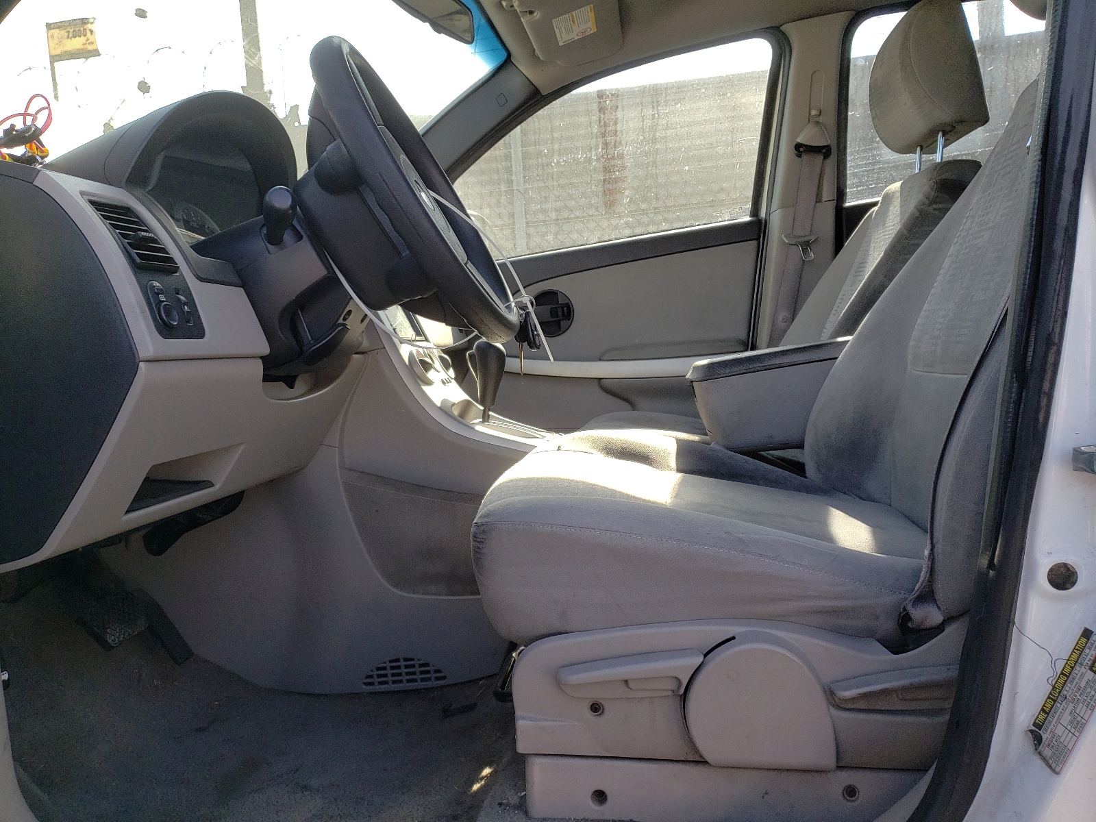 2CNDL13F656111130 2005 Chevrolet Equinox Ls