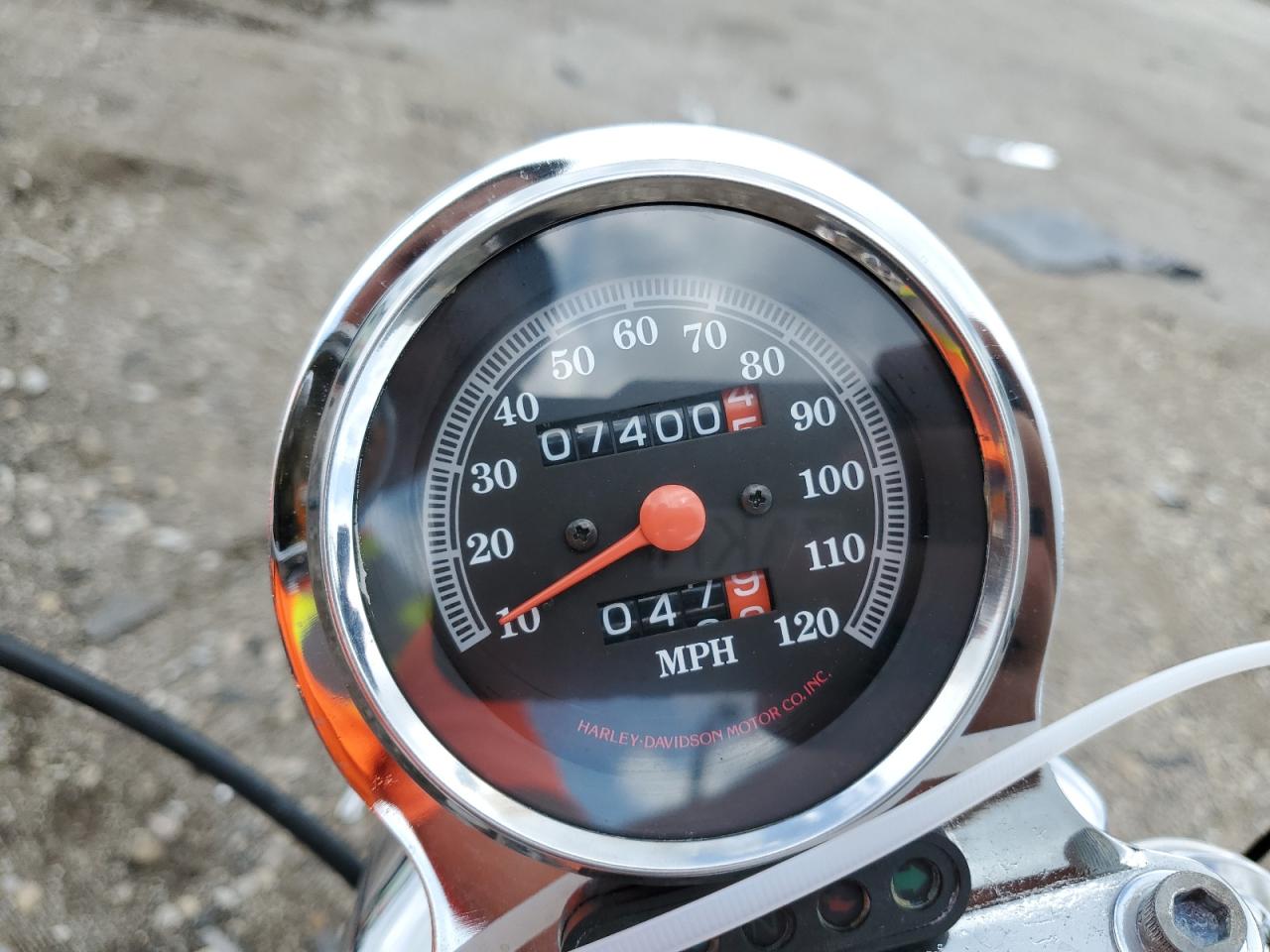 1993 Harley-Davidson Xlh883 Deluxe VIN: 1HD4CFM16PY207615 Lot: 67308384