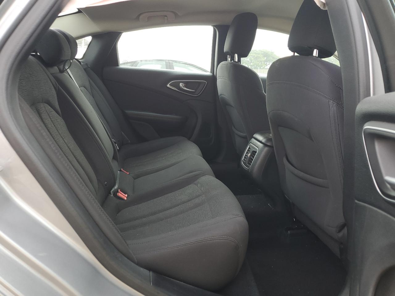 2015 Chrysler 200 Limited VIN: 1C3CCCAB0FN531849 Lot: 67867594