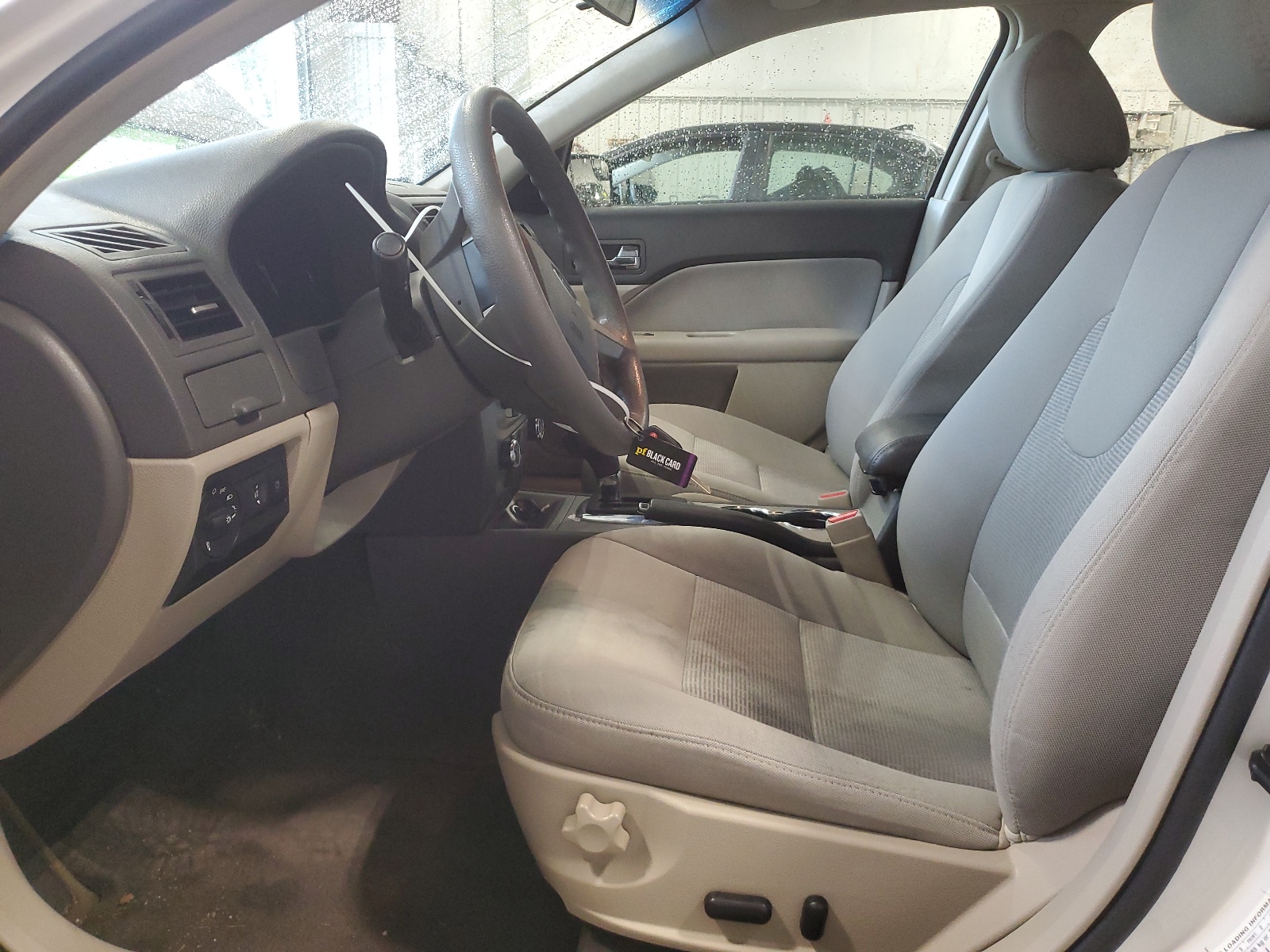 3FAHP0HA2BR203914 2011 Ford Fusion Se