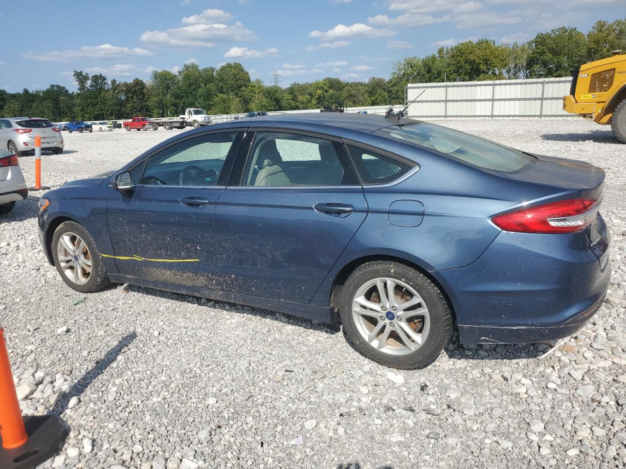 3FA6P0H78JR133653 2018 FORD FUSION - Image 2