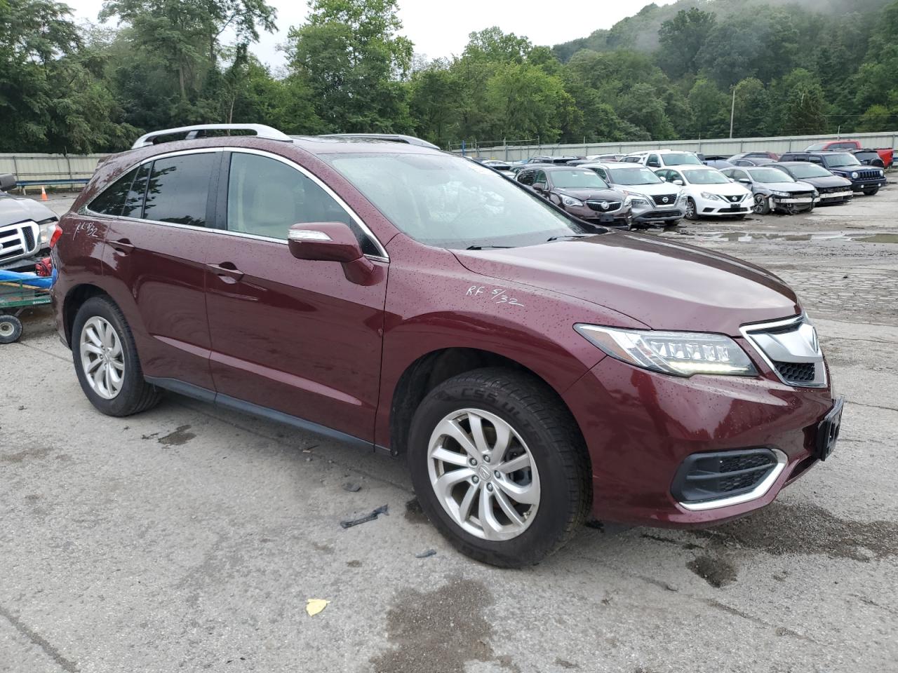 VIN 5J8TB4H58HL035847 2017 ACURA RDX no.4