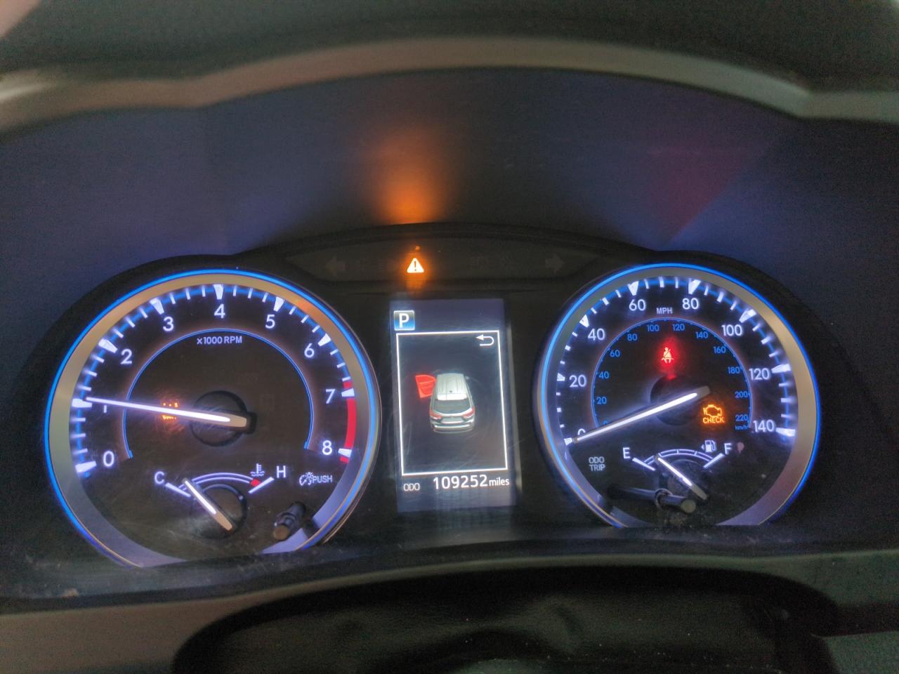 2018 Toyota Highlander Limited VIN: 5TDDZRFH5JS815754 Lot: 68370294