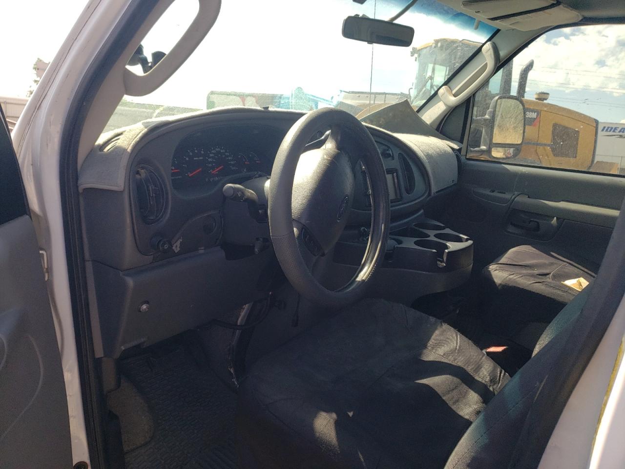 2008 Ford Econoline - Image 8