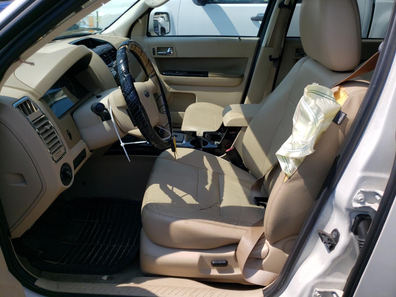 2010 Ford Escape Limited VIN: 1FMCU0EGXAKC79563 Lot: 66117084