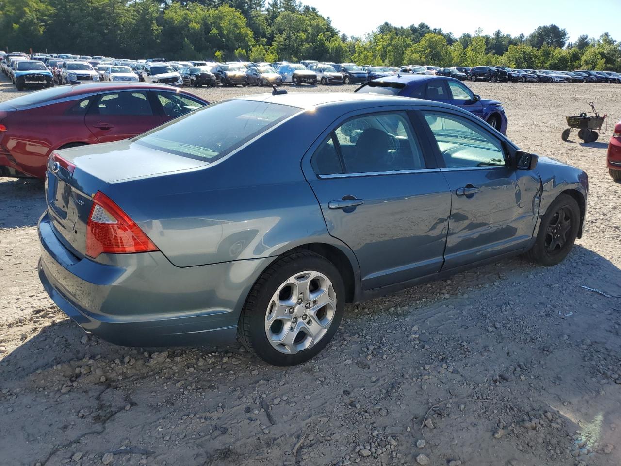 2011 Ford Fusion - Image 3
