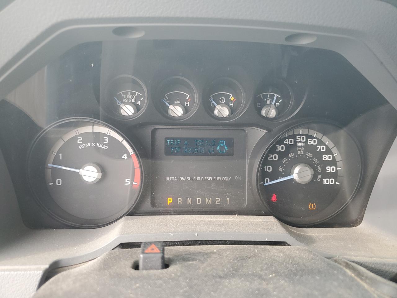 2011 Ford F250 - Image 9