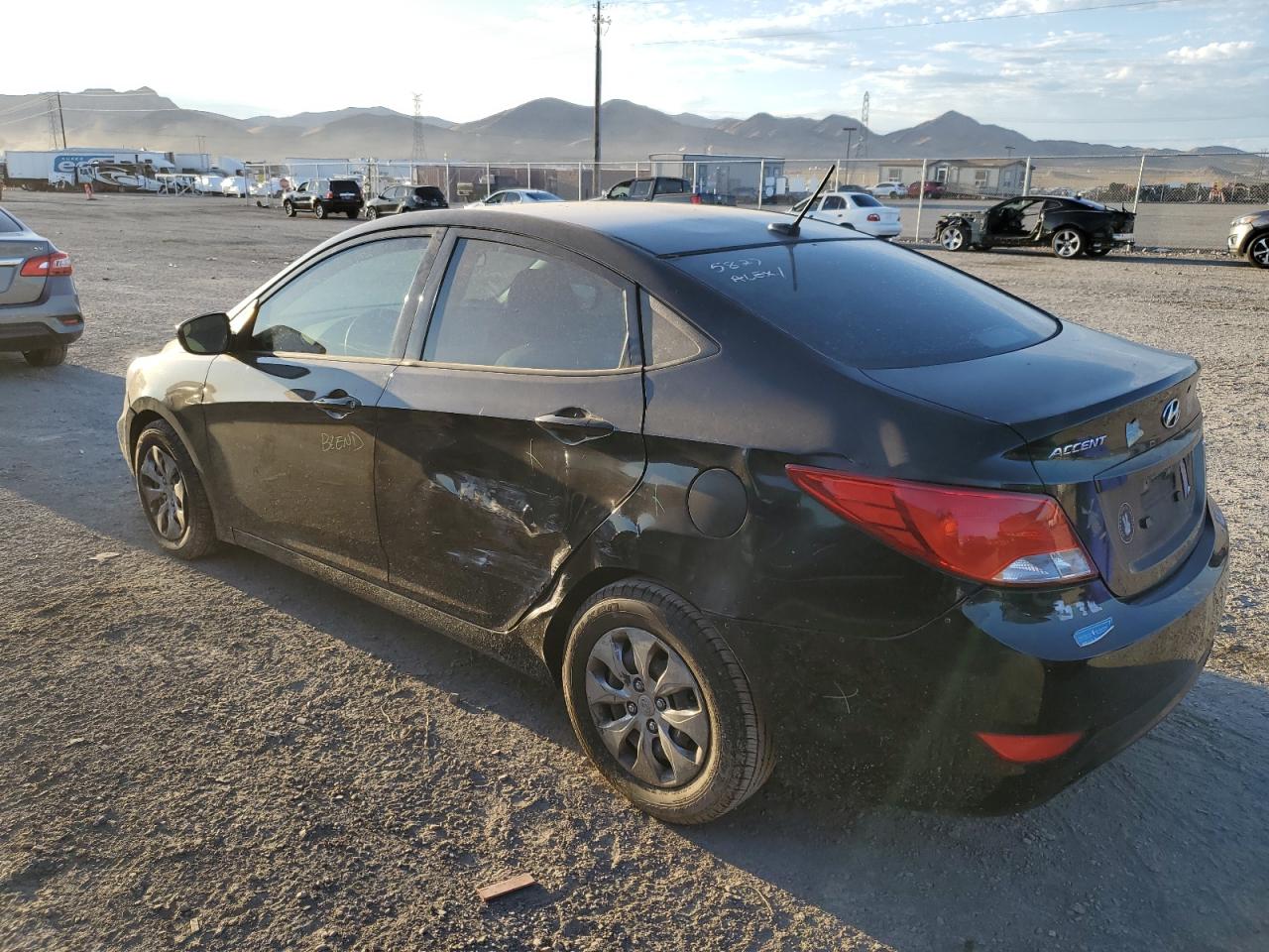 KMHCT4AE7GU150840 2016 HYUNDAI ACCENT - Image 2