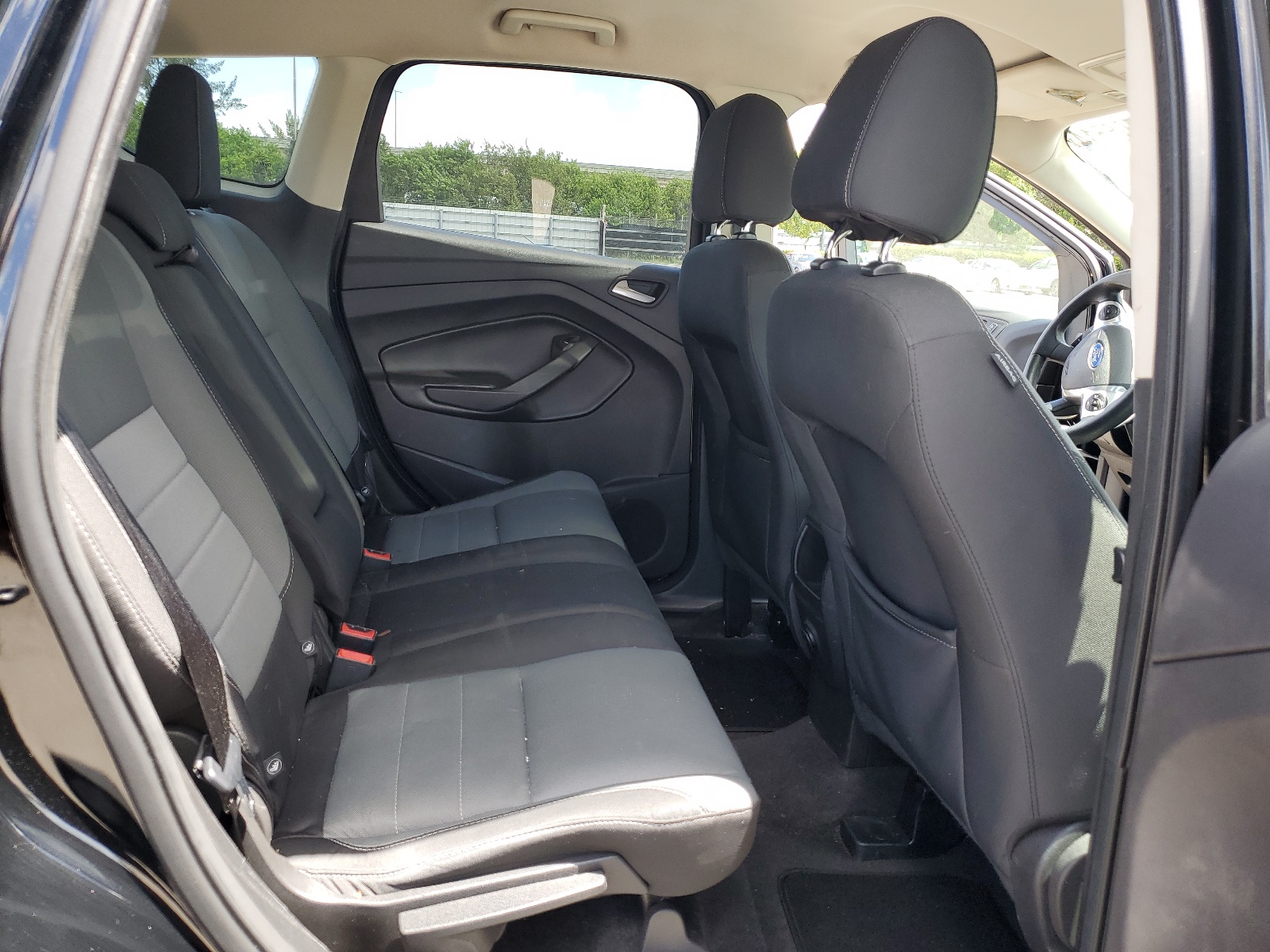 1FMCU9GX8GUA51933 2016 Ford Escape Se