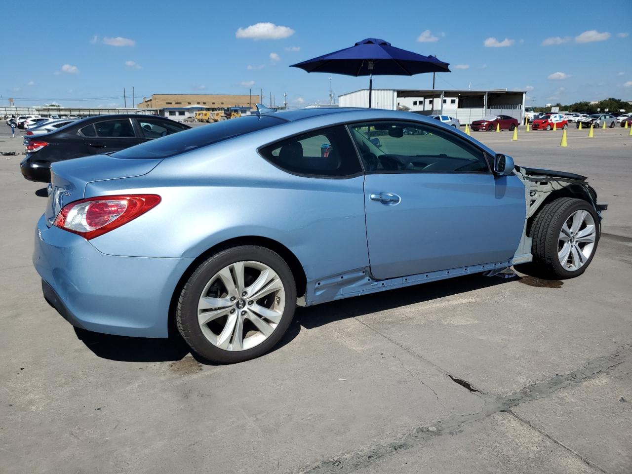 2010 Hyundai Genesis Coupe 2.0T VIN: KMHHT6KD3AU030600 Lot: 69228184