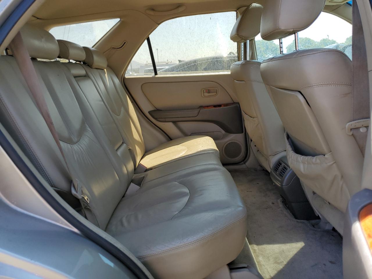 2000 Lexus Rx 300 VIN: JT6HF10U1Y0156156 Lot: 66006024