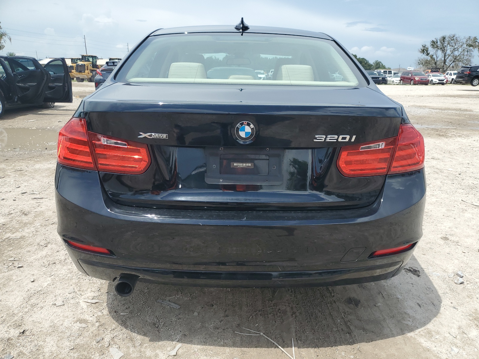 WBA3C3C57FK202129 2015 BMW 320 I xDrive
