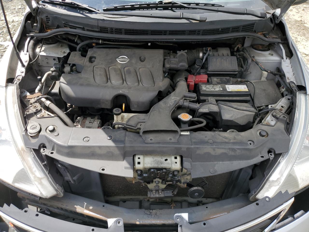 2010 Nissan Versa - Image 11