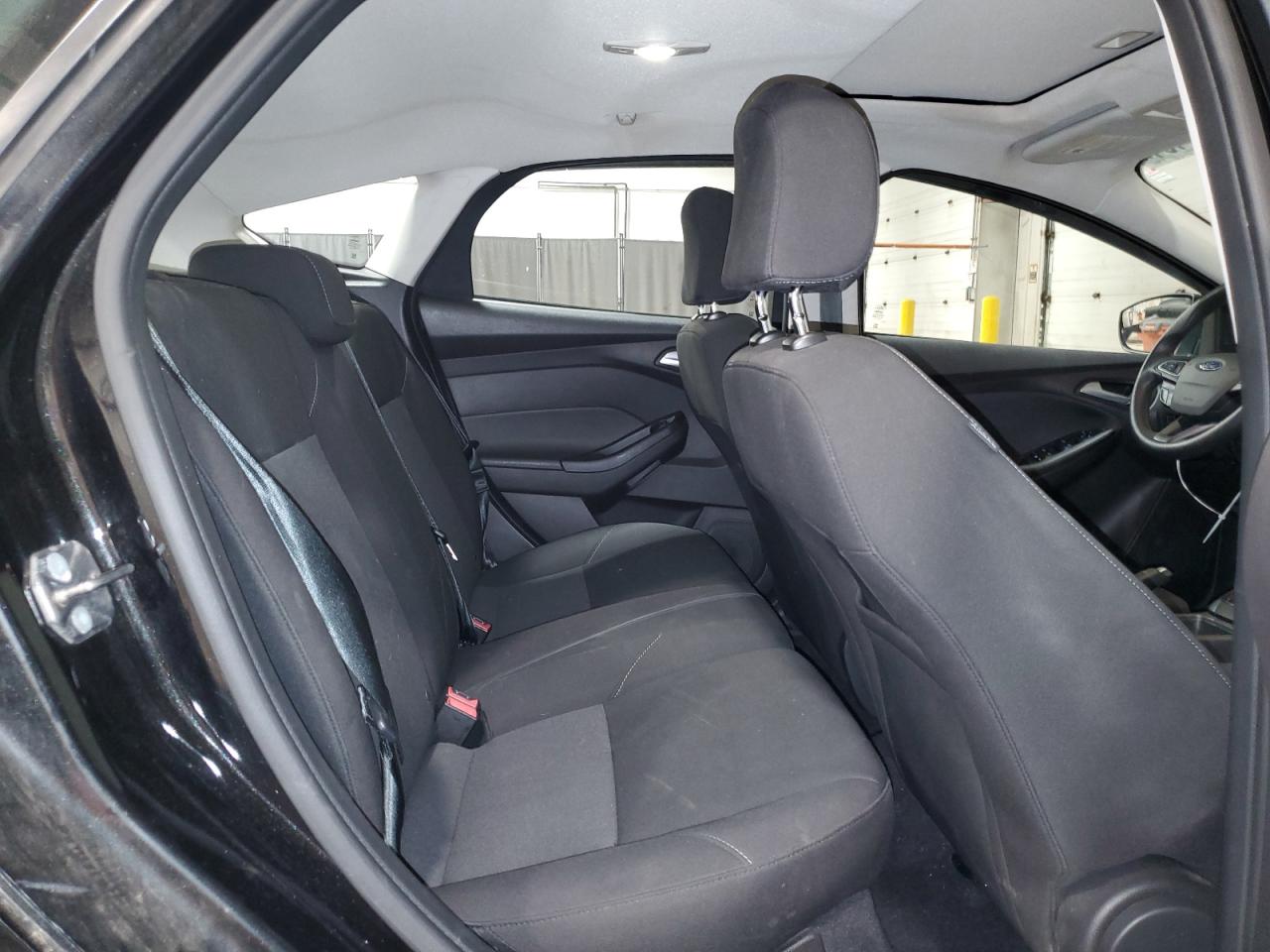 2015 Ford Focus - Image 10