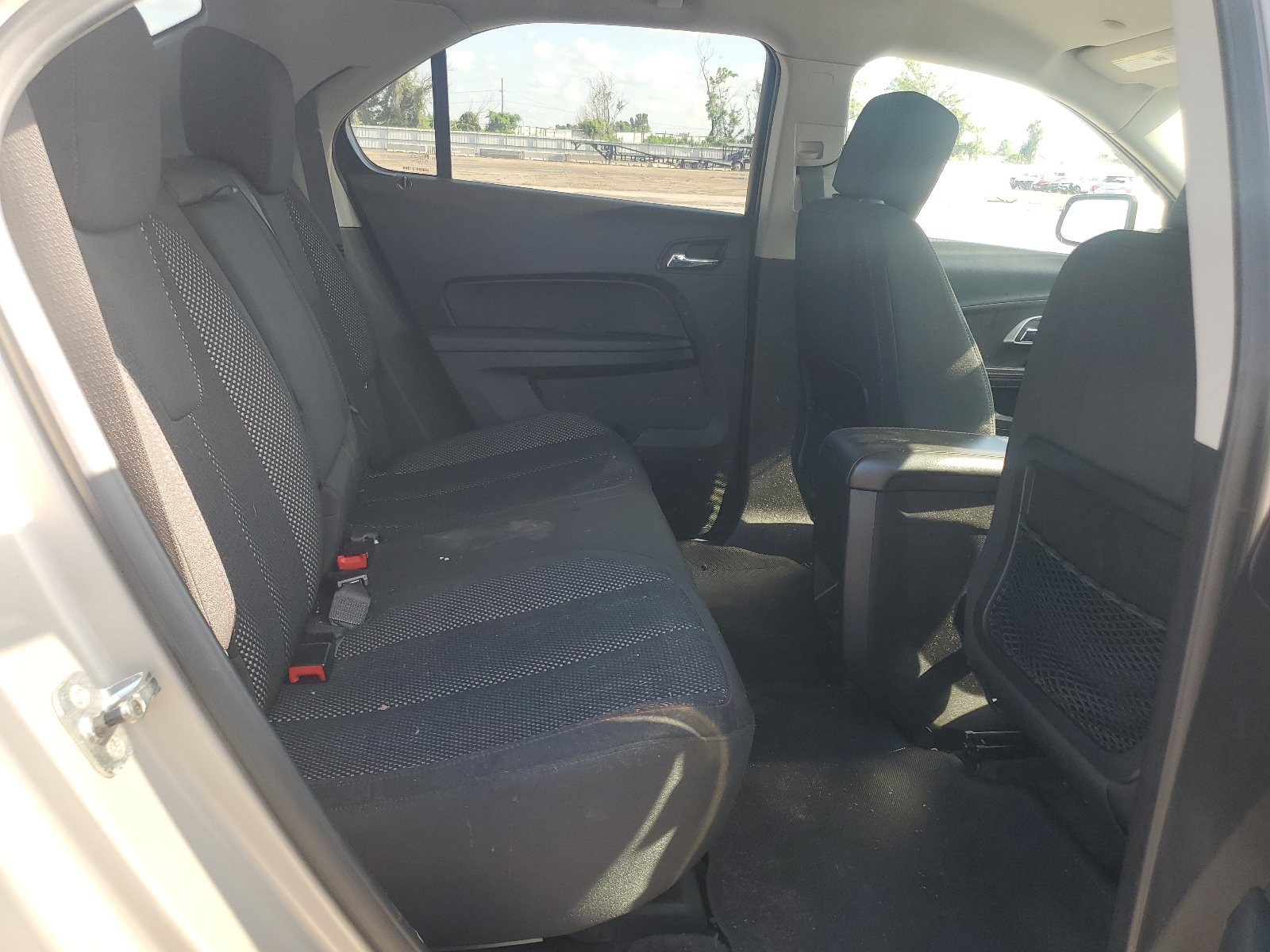 2CNFLEEC5B6278075 2011 Chevrolet Equinox Lt