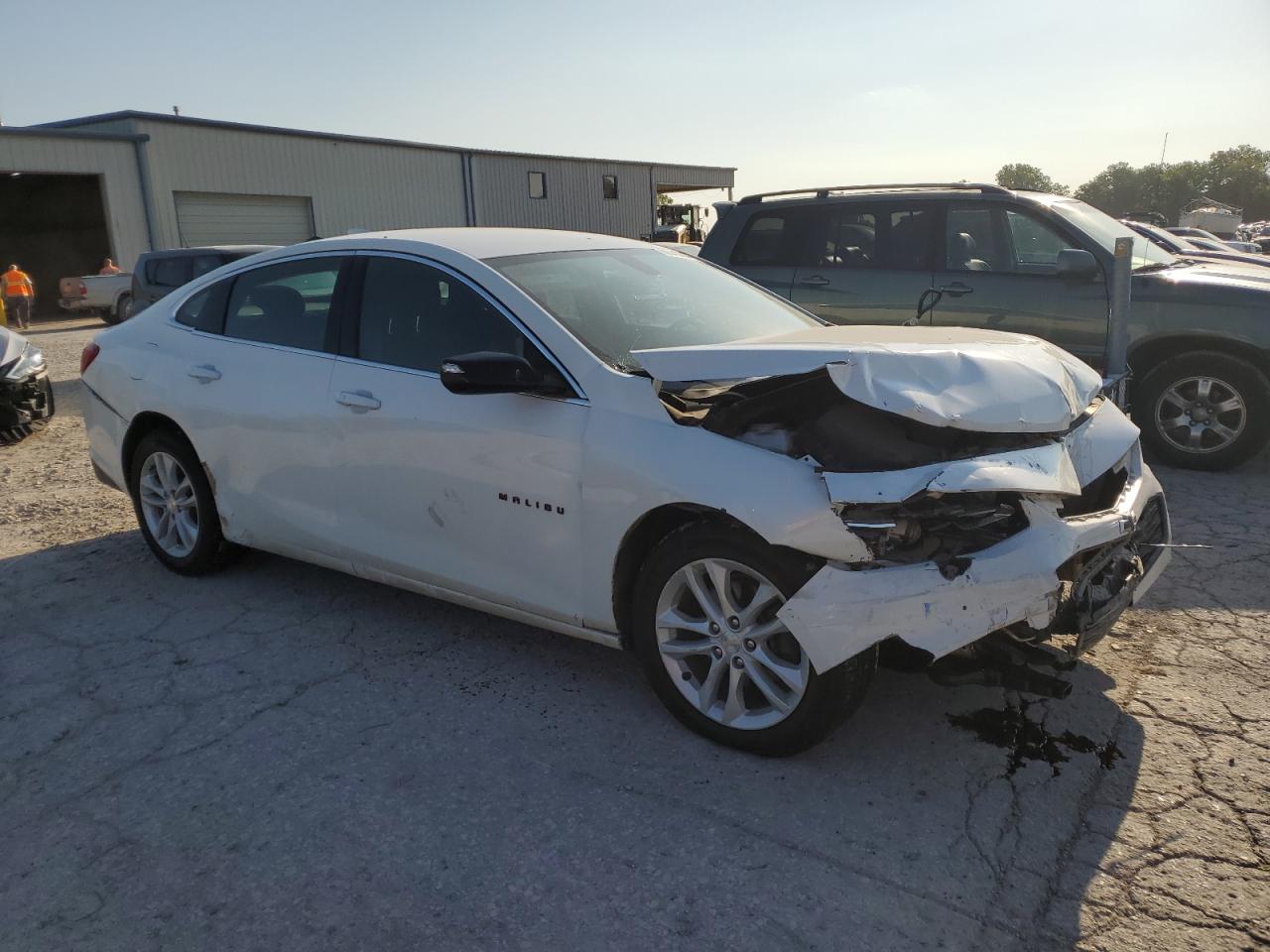 1G1ZD5ST0JF165733 2018 Chevrolet Malibu Lt