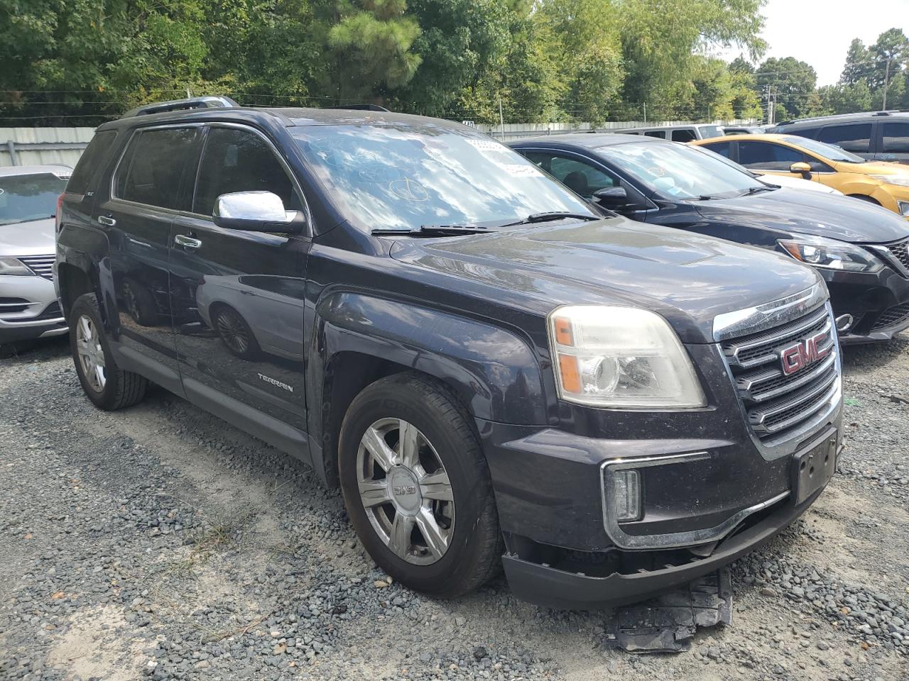 2016 GMC Terrain - Image 4