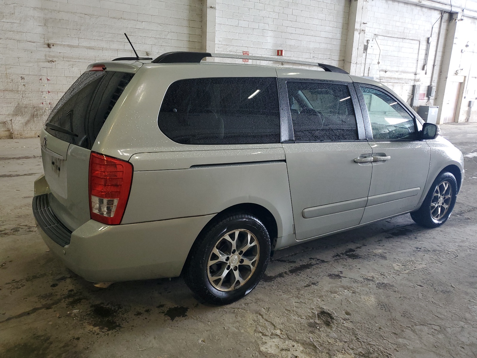 2014 Kia Sedona Lx vin: KNDMG4C78E6549821