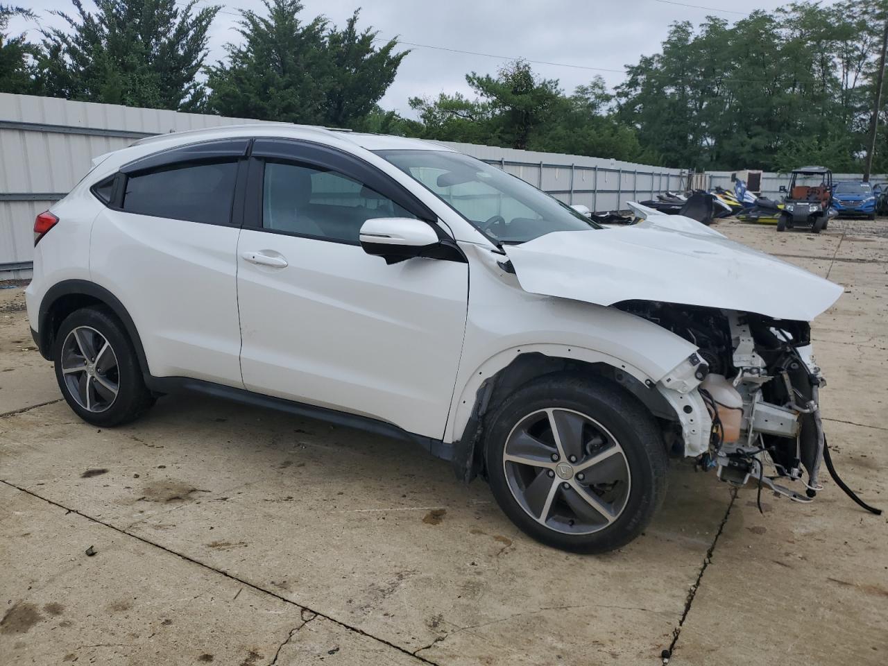 3CZRU6H51MM749627 Honda HR-V EX 4