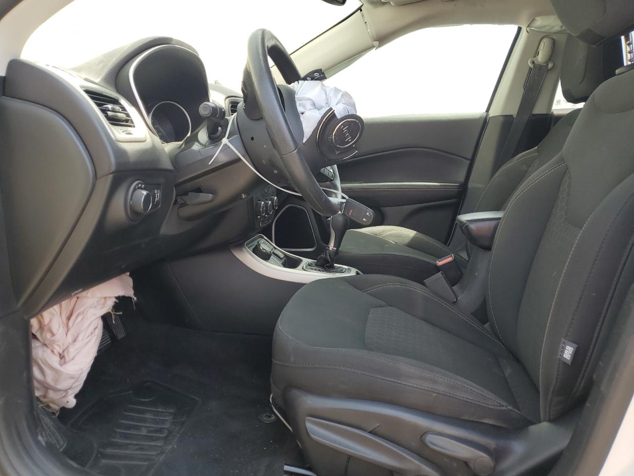 2018 Jeep Compass Sport VIN: 3C4NJDAB7JT191284 Lot: 66722094