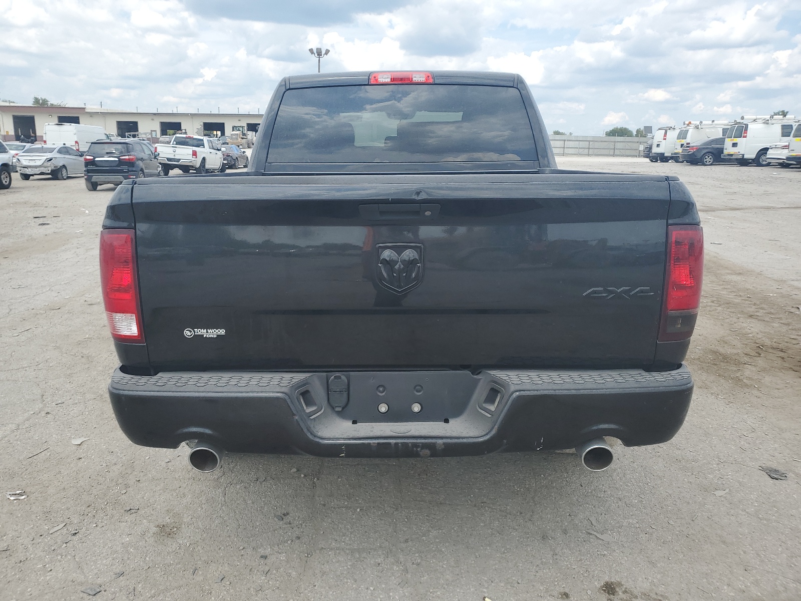 3C6RR7KT0HG746833 2017 Ram 1500 St