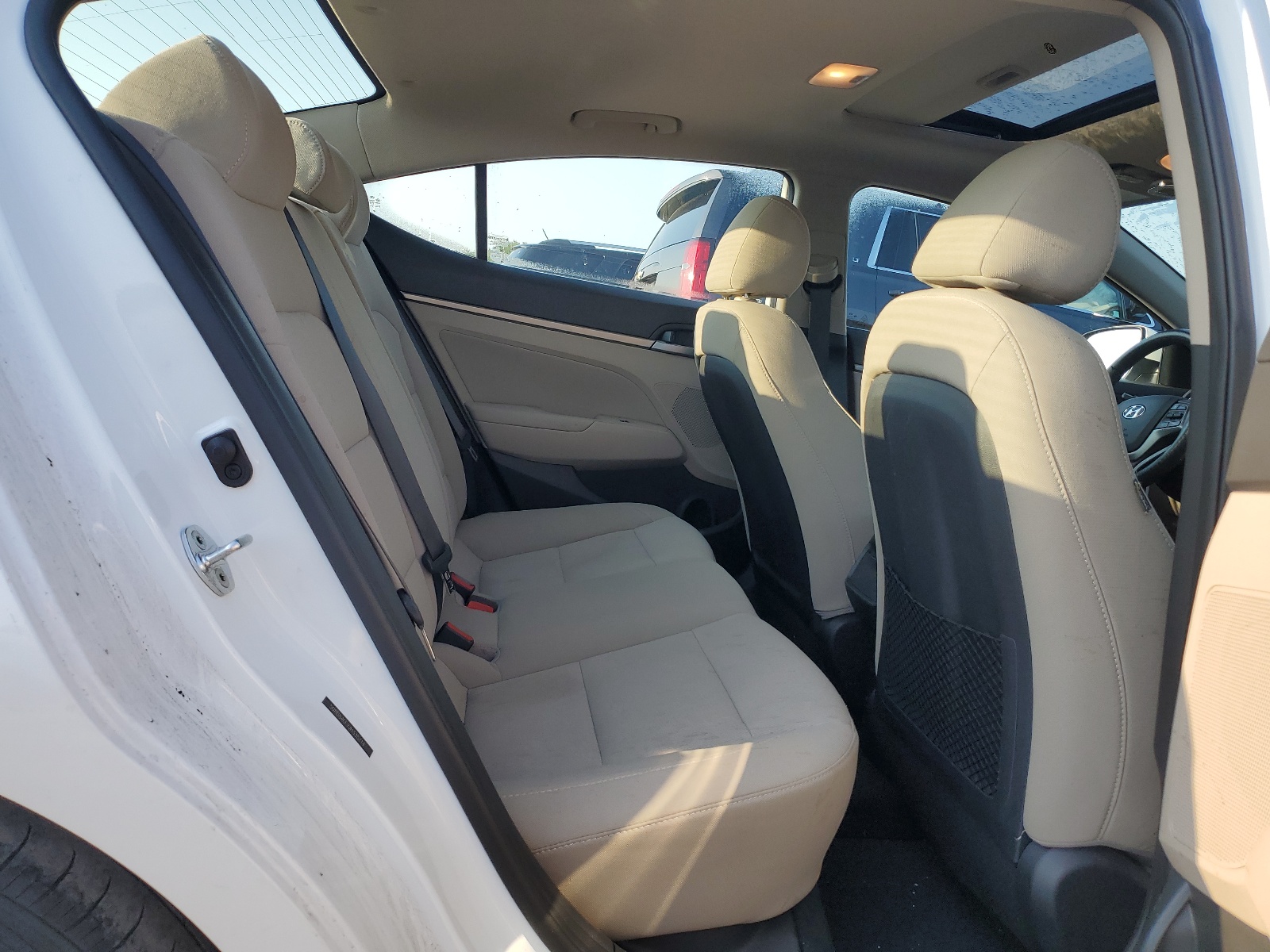 5NPD84LF7JH335214 2018 Hyundai Elantra Sel