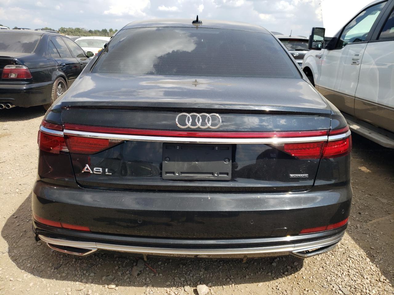 WAU8EAF84LN013667 2020 Audi A8 L