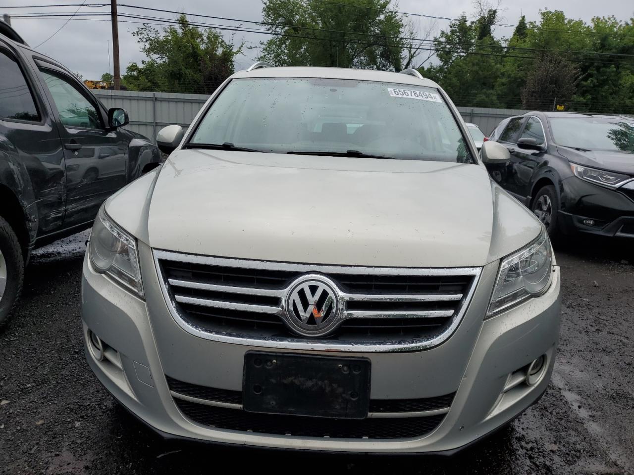 2011 Volkswagen Tiguan S VIN: WVGBV7AX1BW566873 Lot: 65678494