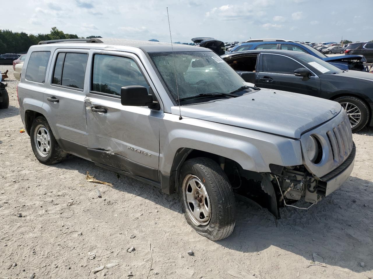 VIN 1C4NJPBAXGD629270 2016 JEEP PATRIOT no.4