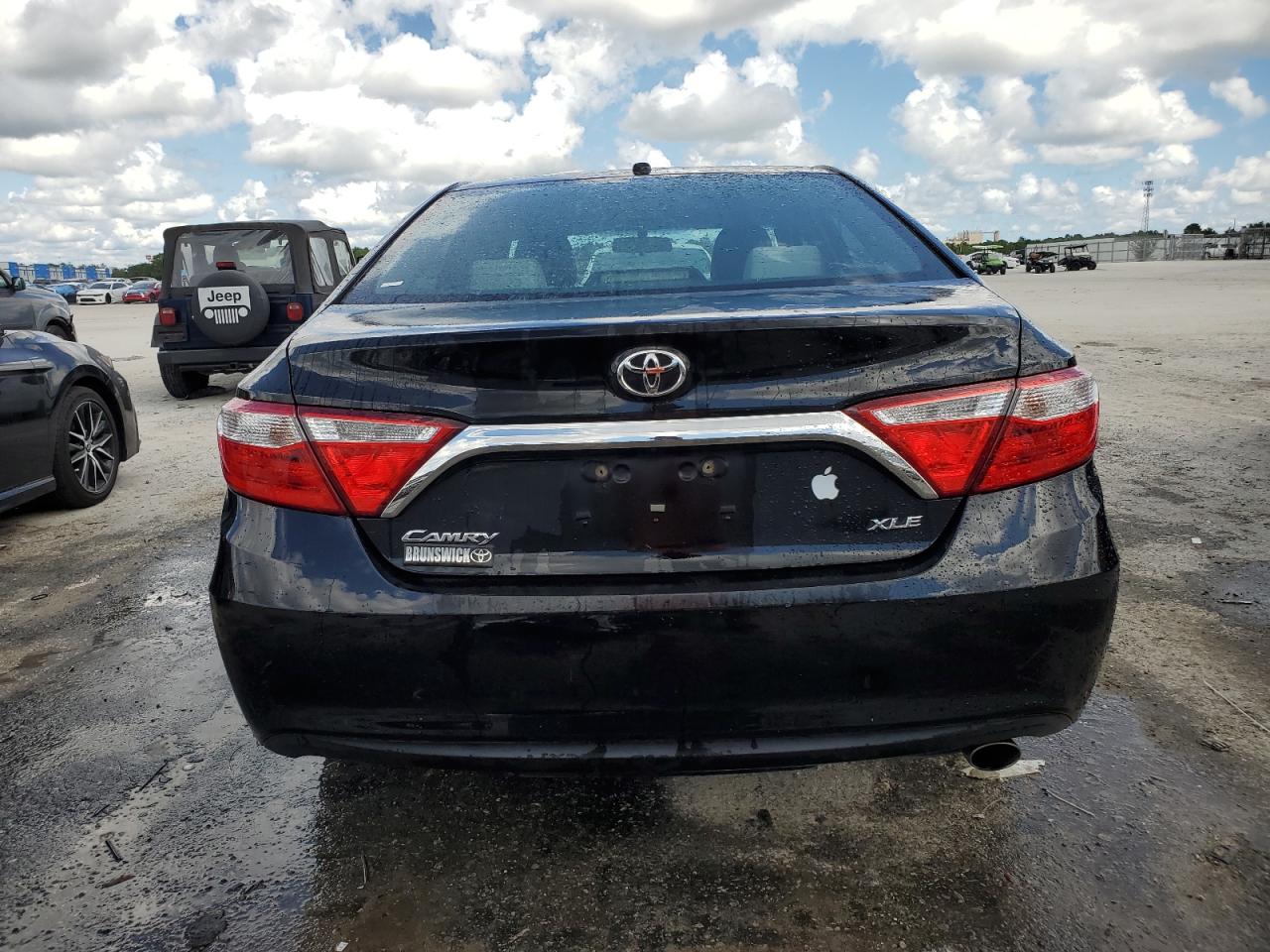 2017 Toyota Camry Le VIN: 4T1BF1FK6HU687653 Lot: 69568914