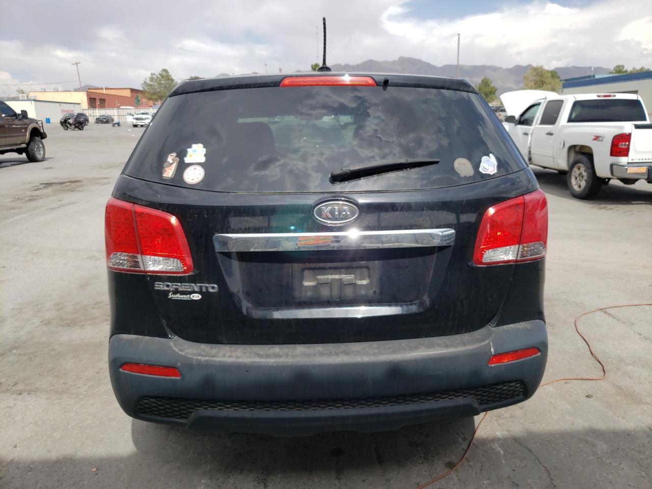 2012 Kia Sorento Base VIN: 5XYKT3A10CG288920 Lot: 66354234