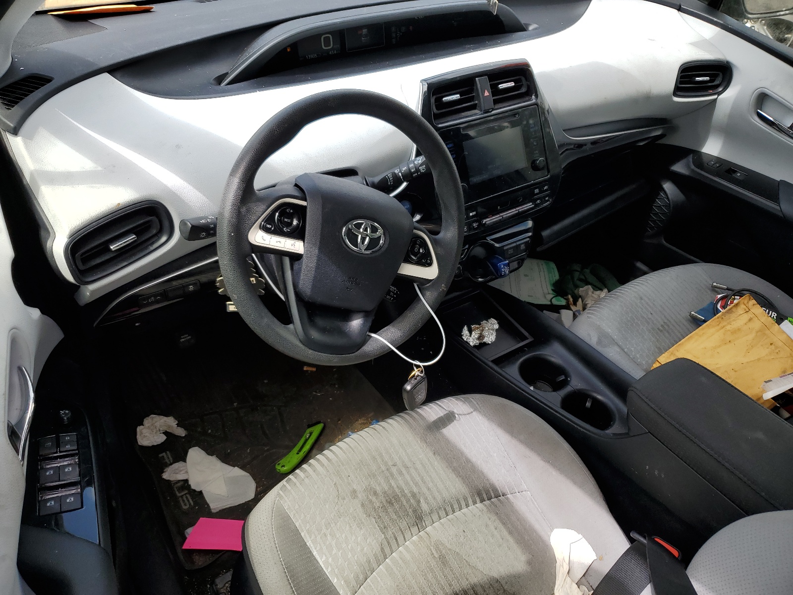 JTDKBRFU9G3018412 2016 Toyota Prius