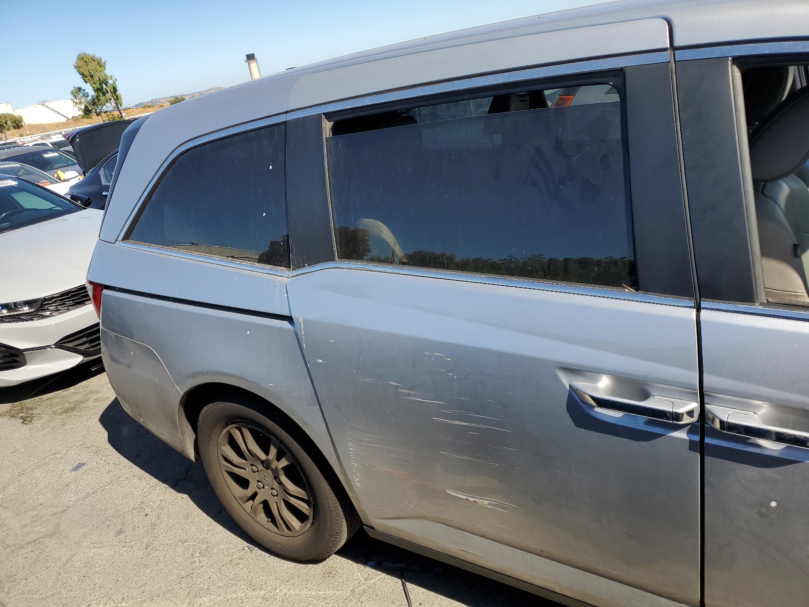 5FNRL5H68CB129792 2012 Honda Odyssey Exl