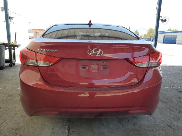  HYUNDAI ELANTRA 2013 Czerwony